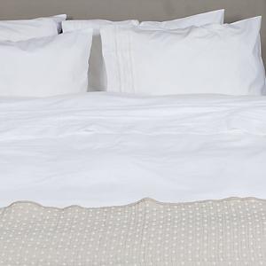 Town & Country Maryville Dekbedovertrek met Broderie Off-white-1-persoons (140 x 200/220 cm)