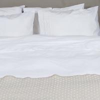 Town & Country Maryville Dekbedovertrek met Broderie Off-white-1-persoons (140 x 200/220 cm)
