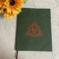 Magisch Toverboek - Occult - Spiritueelboek.nl