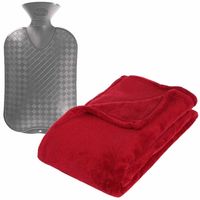 Fleece deken/plaid Rood 125 x 150 cm en een warmwater kruik 2 liter - Plaids