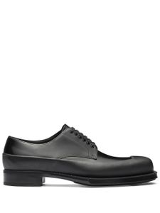 Prada derbies à bout carré - Noir