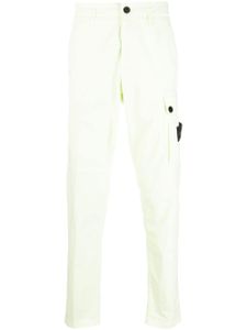 Stone Island pantalon slim à patch Compass - Vert