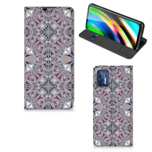 Motorola Moto G9 Plus Standcase Flower Tiles