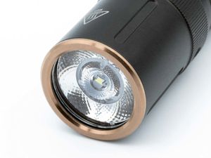 Fenix E12 V2.0 zaklantaarn Zwart Zaklamp LED
