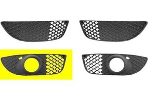 BUMPERGRILL ONDER RECHTS met MISTLICHTGAT 3232594