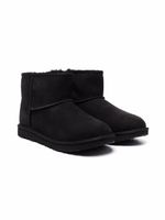 UGG Kids bottines Classic II - Noir