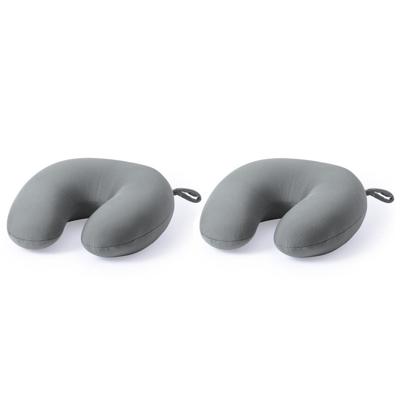 Reis kussen - 2x - Nek kussens - grijs - 30 cm - Reiskussens voor onderweg - polyester Reis kussen - 2x - Nek kussens - grijs - 30 cm - Reiskussens voor onderweg - polyester