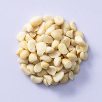 Macadamia noten stukjes ongebrand 11,34 kg doos