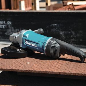 Makita GA9070X1 | Haakse slijper | 230V | 230mm | 2800 Watt met vastzetschakelaar