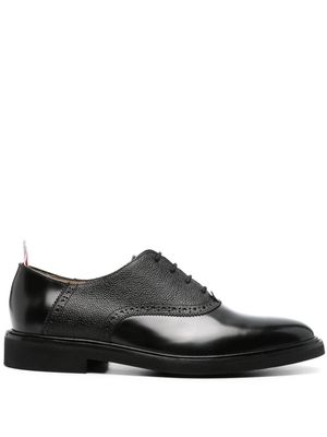 Thom Browne richelieus en cuir à étiquette logo - Noir
