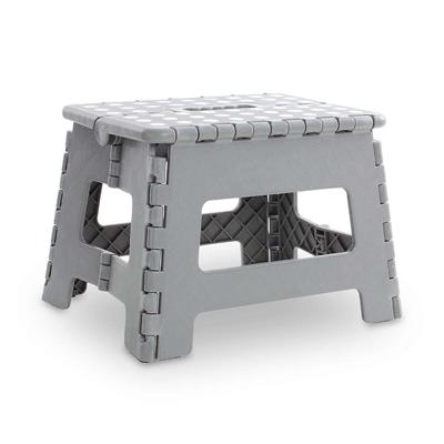 Marbueno Opvouwbare Stoel Kunststof Kleur Assortiment 31,5x25x22 cm Tuin 10533