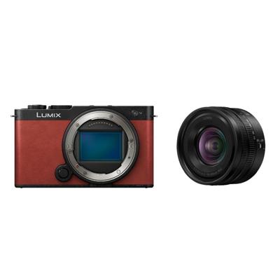 Panasonic Lumix S9 Crimson Red + Lumix S 18-40mm F/4.5-6.3