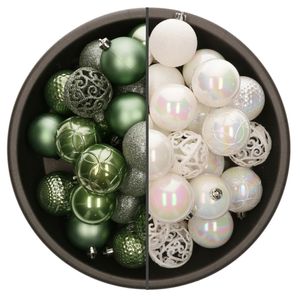 74x stuks kunststof kerstballen mix van salie groen en parelmoer wit 6 cm