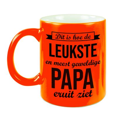 Leukste en meest geweldige papa cadeau koffiemok / theebeker neon oranje 330 ml Leukste en meest geweldige papa cadeau koffiemok / theebeker neon oranje 330 ml
