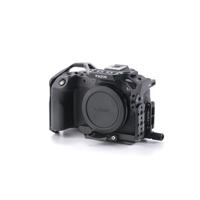 Tilta TA-T28-FCC-B Full Camera Cage for Canon R8, zwart Tilta TA-T28-FCC-B Full Camera Cage for Canon R8, zwart