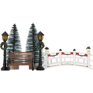 Kerstdorp accessoires - miniatuur figuurtjes - burg,boompjes,lantaarns