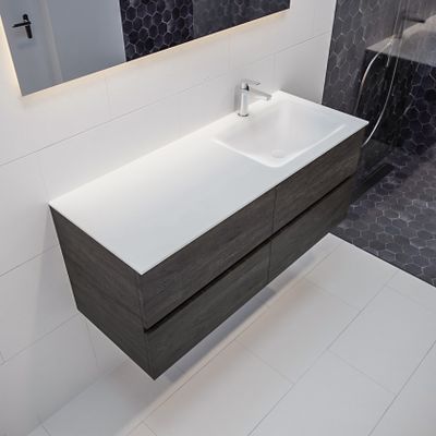 Mondiaz Vica Cloud badmeubel eiken donker bruin 120 cm 4 lades solid surface enkele spoelbak rechts 1 kraangat