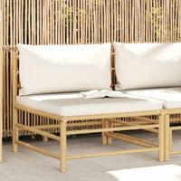 Tuinmiddenbank met crèmewitte kussens bamboe