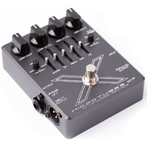 Darkglass Microtubes X7 multiband bas preamp overdrive distortion