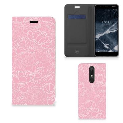 Nokia 5.1 (2018) Smart Cover White Flowers