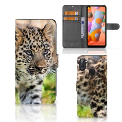 Samsung Galaxy M11 | A11 | Telefoonhoesje | Met pasjeshouder | Baby Luipaard
