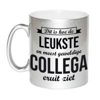 Dit is hoe de leukste en meest geweldige collega eruitziet - koffiemok - zilver - 330 ml