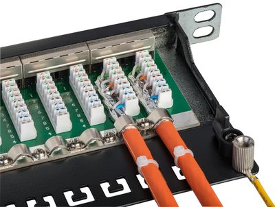 LINDY Patch-Panel 24 poorten Netwerkpatchpaneel 483 mm (19) CAT 6A 0.5 HE Zwart Ingericht