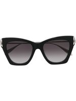 Alexander McQueen Eyewear lunettes de soleil AM0375S à monture papillon - Noir