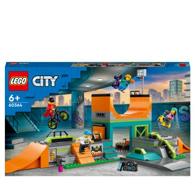 LEGO® City 60364 skatepark