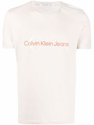 Calvin Klein Jeans t-shirt à logo imprimé - Tons neutres
