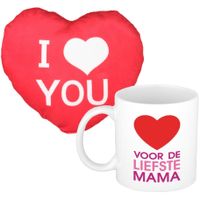 Voor de liefste mama mok/beker 300 ml incl. sierkussentje hart vorm 12 cm - thumbnail