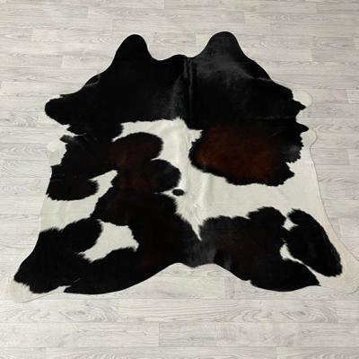 Koeienhuid bruin zwart wit 160x165cm S