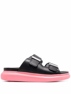 Alexander McQueen sandales bicolores à brides 50 mm - Noir