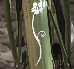 Fiets sticker bloem met steel