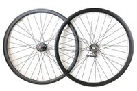 Terugtraprem SantaFixie 30mm Wielset - Zwart Terugtraprem SantaFixie 30mm Wielset - Zwart