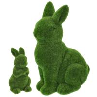 Decoratie beeld paashaas set - 2x stuks - kunst mos - staand en zittend