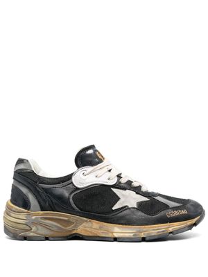 Golden Goose baskets lacées à patch étoile - Noir