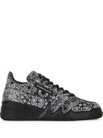 Giuseppe Zanotti baskets à motif cachemire - Noir