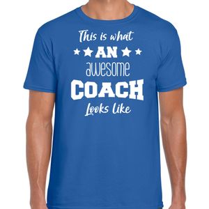 Cadeau t-shirt voor heren - awesome coach - coaches bedankje - blauw