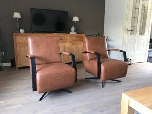 Set van 2 leren draaifauteuils met schotelvoet - bruin leer - Echt leer, Industrieel, ontdek de vele Leersoorten en Kleuren bij ShopX