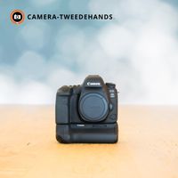 Canon Canon 6D Mark II + BG-E21 - 69132 kliks - thumbnail