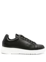 Emporio Armani baskets en cuir à logo Icon perforé - Noir