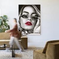 Urban Cotton Wandkleed 'Fresh Red' 110 x 145cm in Frame - black