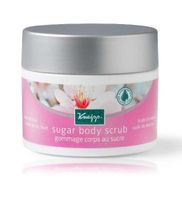 Soft skin sugar & oil body scrub amandelolie