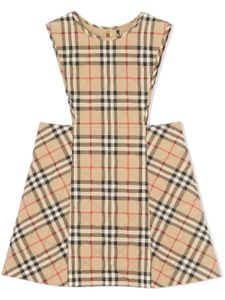 Burberry Kids robe matelassée à carreaux - Tons neutres