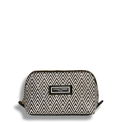 Otis Batterbee The Beauty Makeup Bag S Black Deco Otis Batterbee The Beauty Makeup Bag S Black Deco