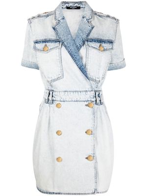 Balmain robe en jean à boutonnière croisée - Bleu