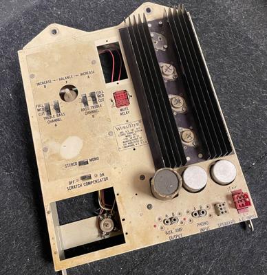 Wurlitzer 553 Versterker voor modellen Americana 3600 3610 3660 3700 3710 3760 3800 Gebruikt