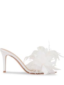 Gianvito Rossi mules à appliques fleurs - Blanc