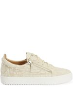 Giuseppe Zanotti baskets Frankie à effet usé - Blanc
